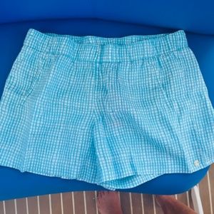 Brand New Never Worn Lilly Pulitzer  4' Lilo Shorts